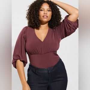 Torrid Studio Knit V-Neck Quarter Sleeve Shirred Top Size 2X